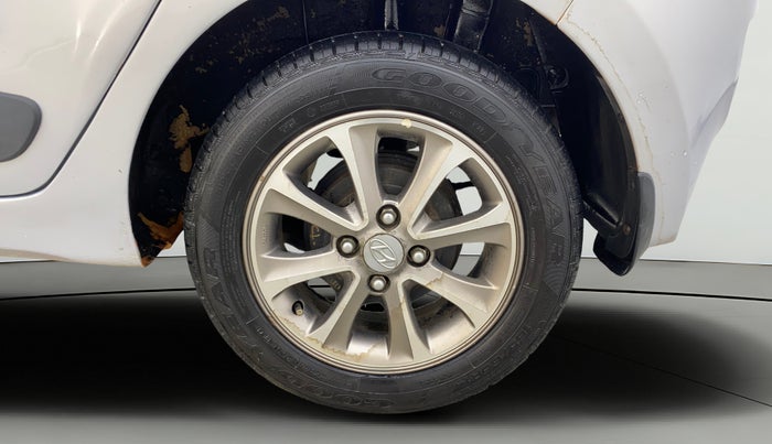 2016 Hyundai Grand i10 ASTA (O) AT 1.2 KAPPA VTVT, Petrol, Automatic, 50,366 km, Left Rear Wheel