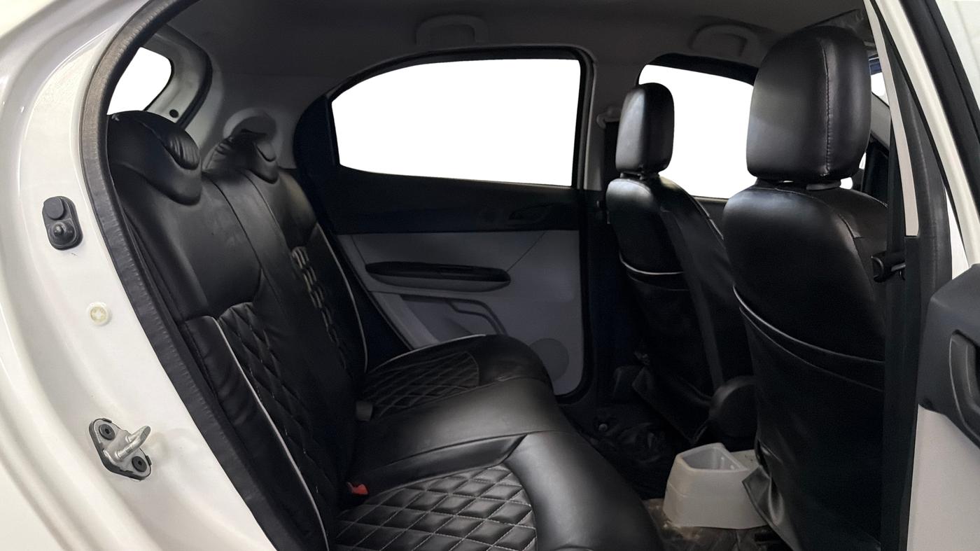 2023 Tata Tiago XT (O) PETROL, Petrol, Manual, 20,901 km, Right Side Rear Door Cabin