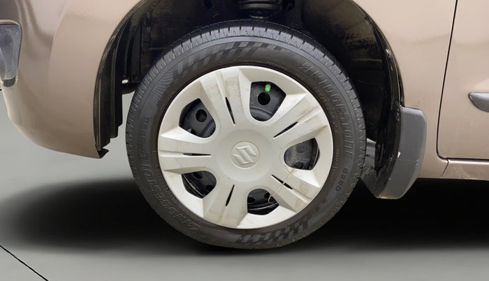 2016 Maruti Wagon R 1.0 VXI AMT, Petrol, Automatic, 76,914 km, Left Front Wheel