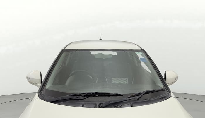 2016 Maruti Swift ZXI, Petrol, Manual, 65,319 km, Front Windshield
