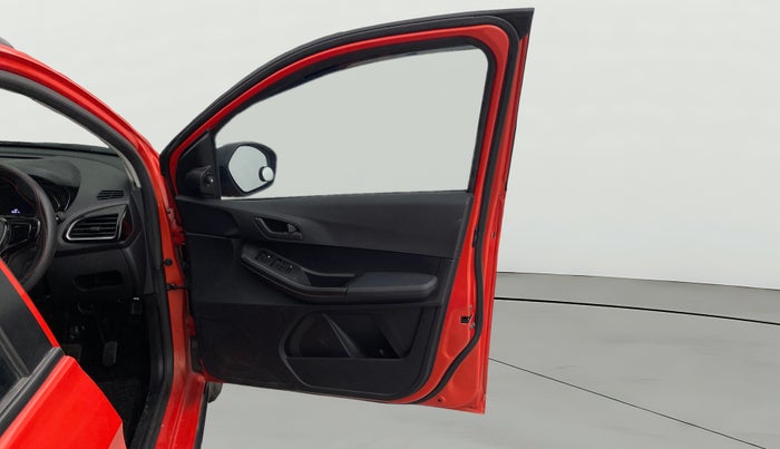 2022 Tata TIAGO NRG XZ AMT, Petrol, Automatic, 16,347 km, RHS Front Door