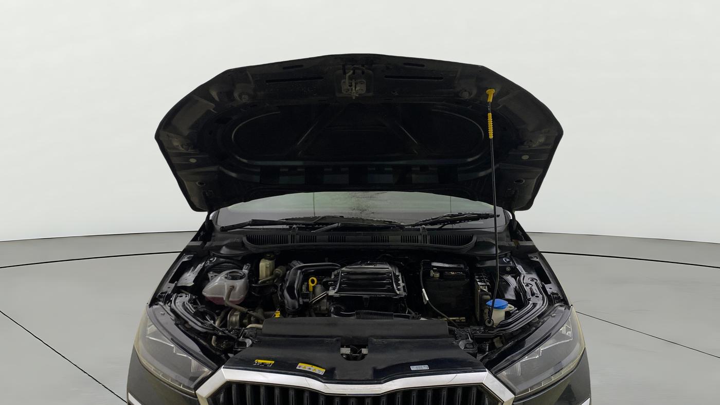 2024 Skoda SLAVIA AMBITION 1.0L TSI AT, Petrol, Automatic, 28,510 km, Open Bonet