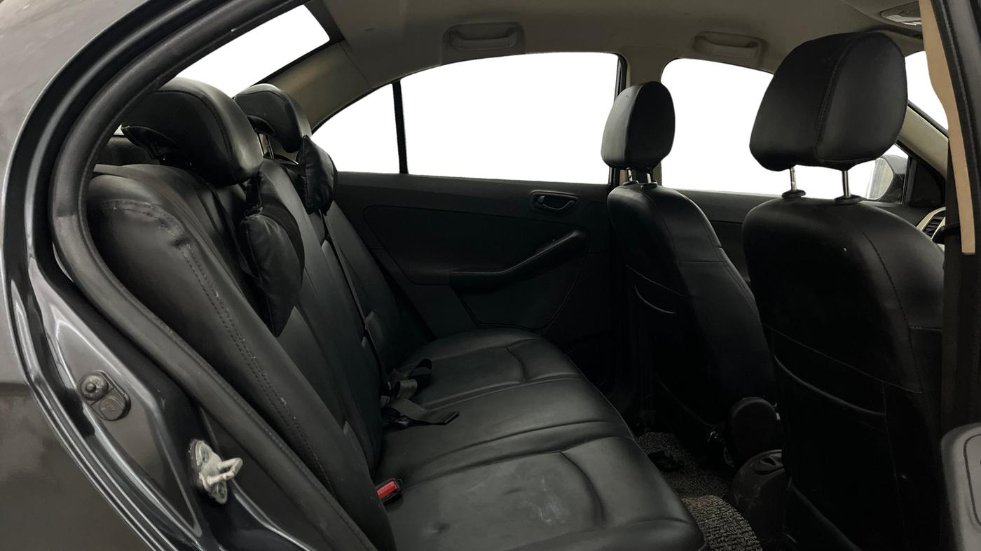 2016 Tata Zest XM PETROL, Petrol, Manual, 24,987 km, Right Side Rear Door Cabin