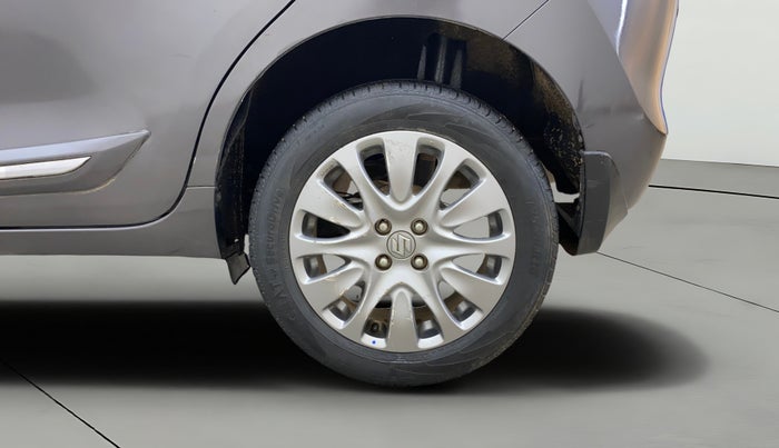 2017 Maruti Baleno ZETA DIESEL 1.3, Diesel, Manual, 94,644 km, Left Rear Wheel
