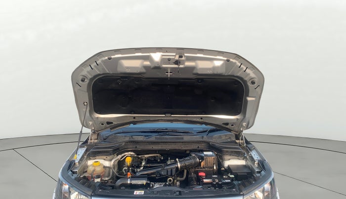 2022 Mahindra XUV300 W4 1.2 PETROL, Petrol, Manual, 23,259 km, Open Bonet