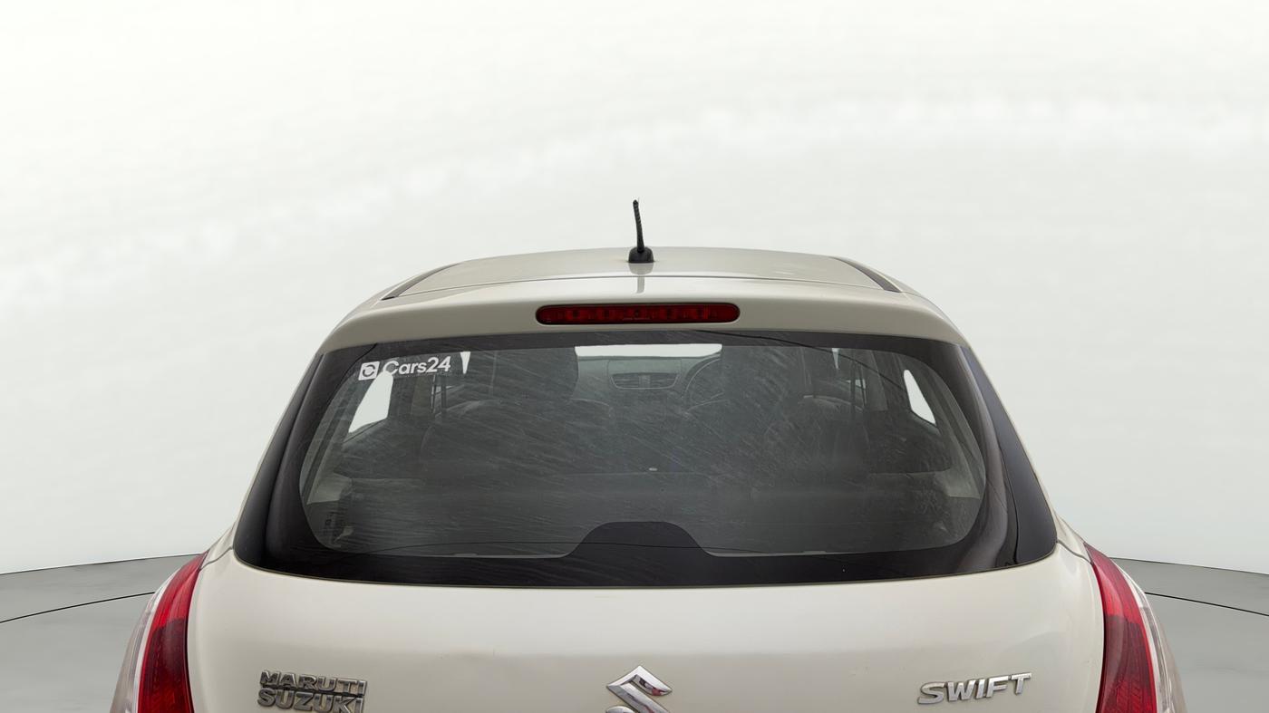 2015 Maruti Swift LXI (O), Petrol, Manual, 59,953 km, Rear Windshield