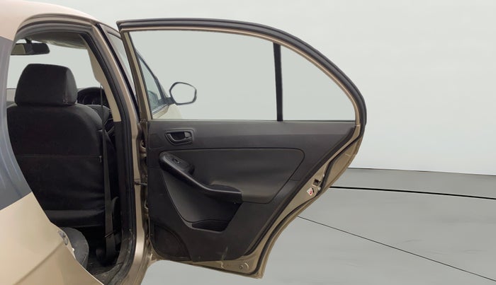 2015 Tata Bolt XM REVOTRON, Petrol, Manual, 61,167 km, RHS Rear Door