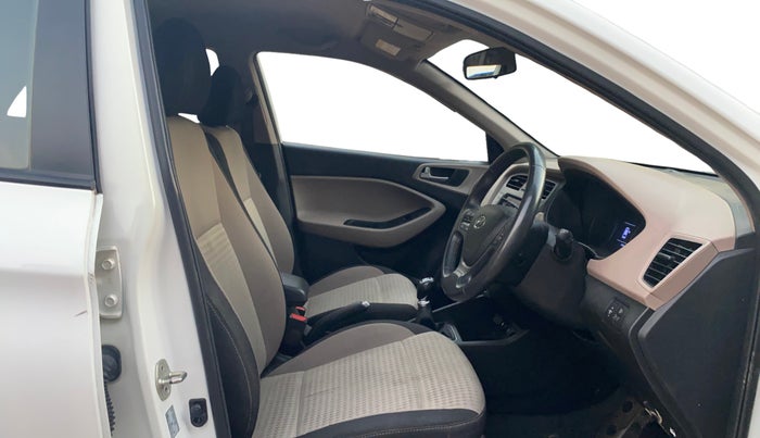 2019 Hyundai Elite i20 ASTA 1.2 (O), Petrol, Manual, 48,927 km, Right Side Front Door Cabin