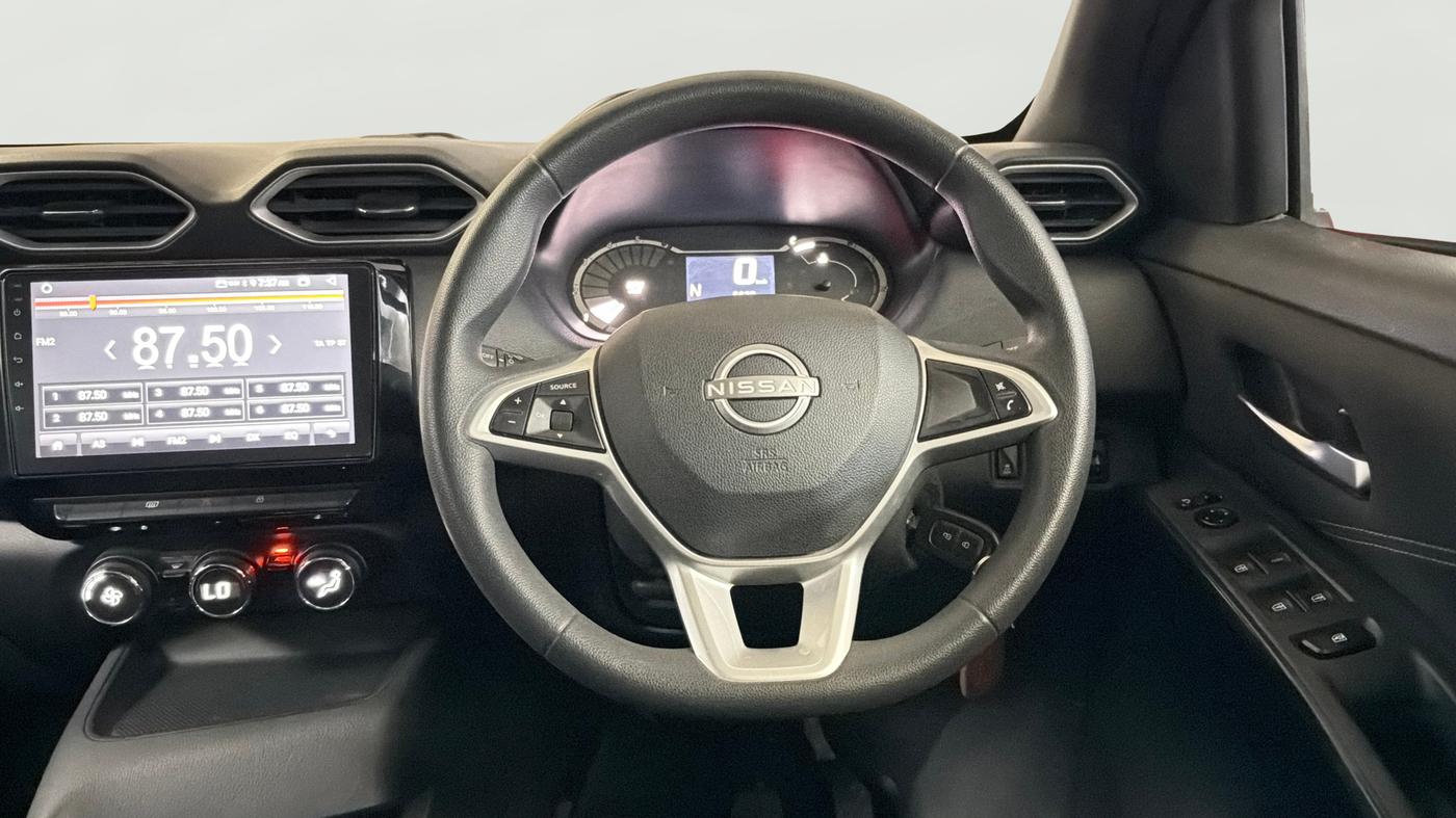 2024 Nissan MAGNITE Acenta B4D 1.0 Petrol AMT, Petrol, Automatic, 6,514 km, Steering Wheel Close Up