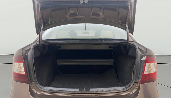 2021 Skoda Rapid AMBITION AT TSI, Petrol, Automatic, 60,382 km, Boot Open Zoomed View