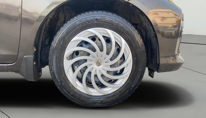 2017 Honda Amaze 1.2L I-VTEC S, Petrol, Manual, 46,424 km, Right Front Wheel