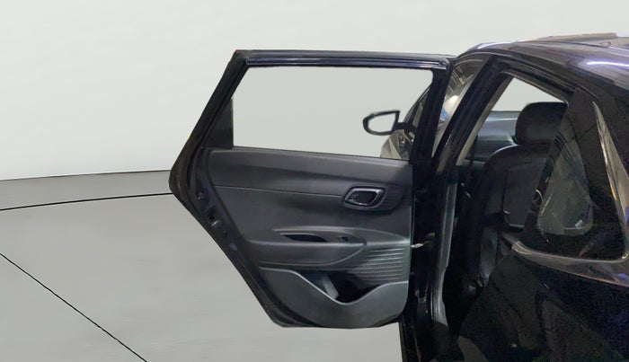 2021 Hyundai NEW I20 SPORTZ 1.2 AT, Petrol, Automatic, 24,998 km, LHS Rear Door