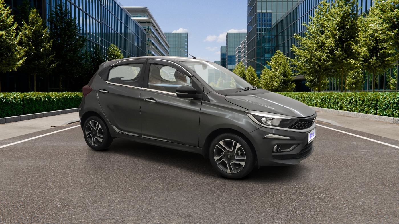 2023 Tata Tiago XZ PLUS PETROL, Petrol, Manual, 32,581 km, Right Front Diagonal