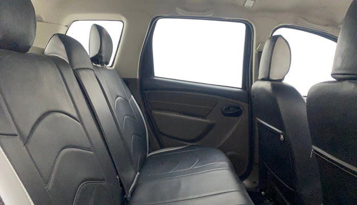 2019 Renault Duster 85 PS RXS MT DIESEL, Diesel, Manual, 45,163 km, Right Side Rear Door Cabin