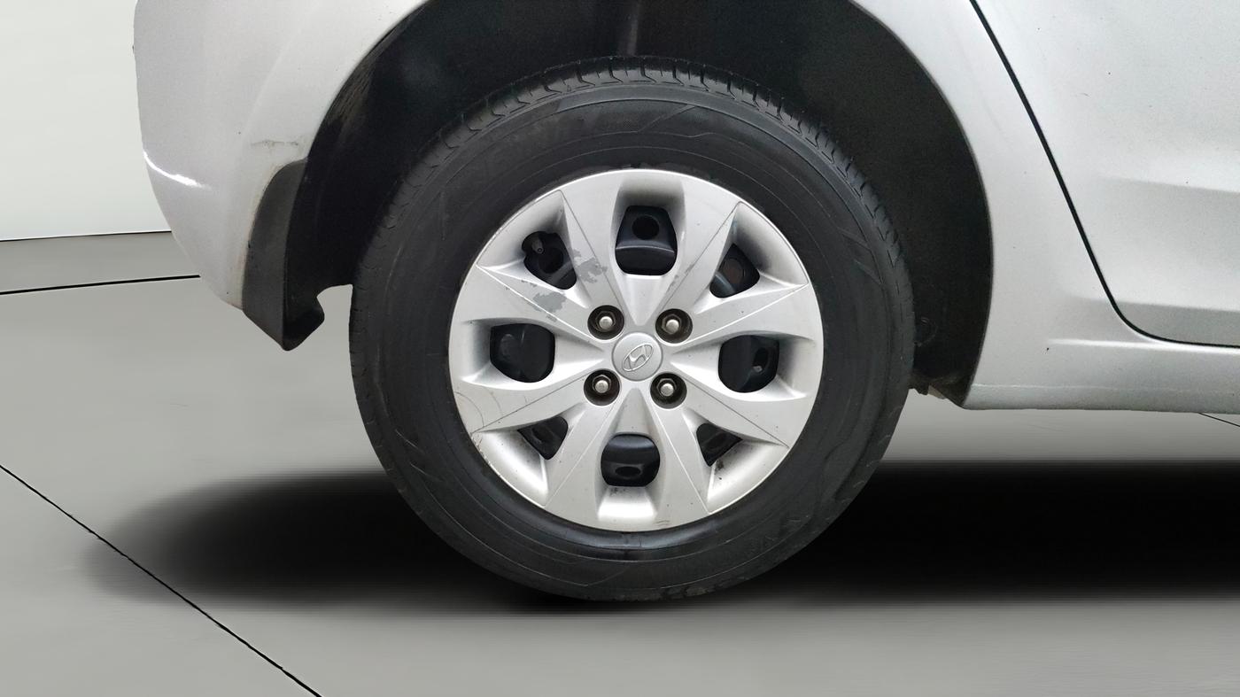 2018 Hyundai Elite i20 MAGNA EXECUTIVE CVT, Petrol, Automatic, 63,762 km, Right Rear Wheel