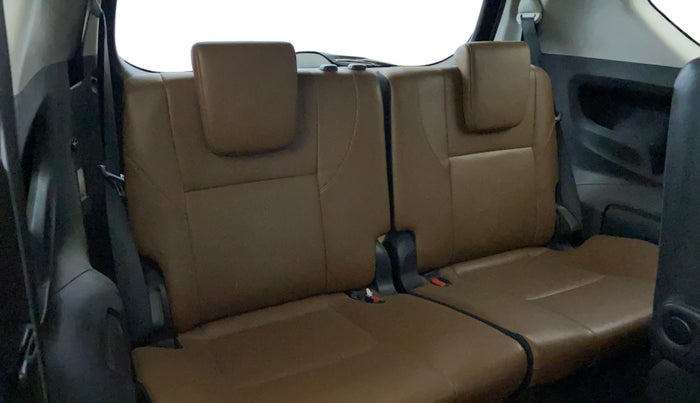 2017 Toyota Innova Crysta 2.7 ZX AT 7 STR, Petrol, Automatic, 61,710 km, Third Seat Row ( optional )