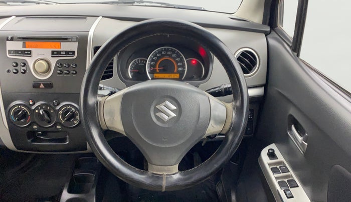 2012 Maruti Wagon R 1.0 LXI, Petrol, Manual, 1,05,087 km, Steering Wheel Close Up