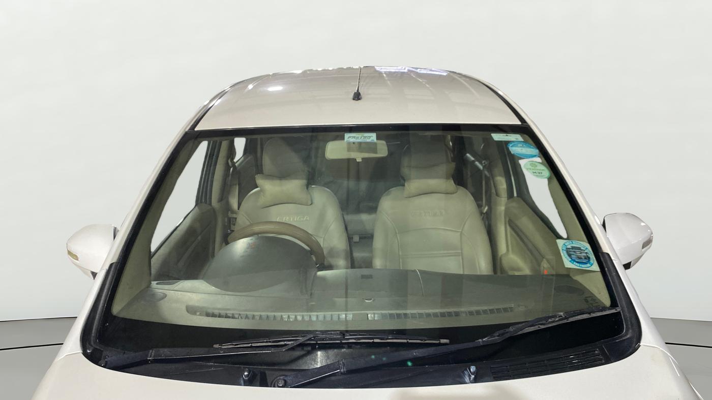 2017 Maruti Ertiga VXI, Petrol, Manual, 74,306 km, Front Windshield