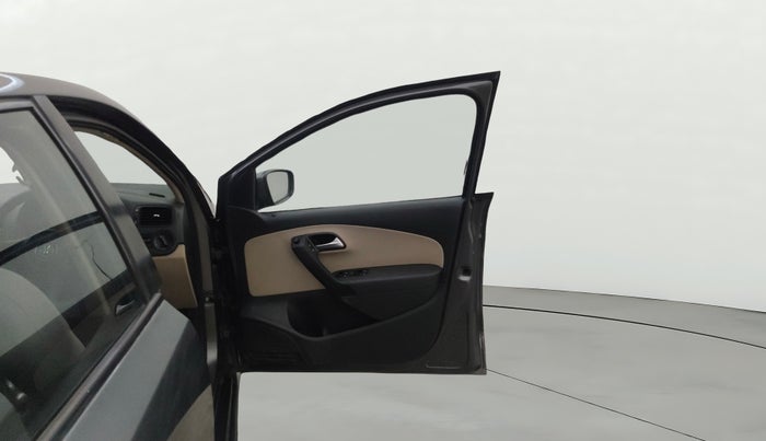 2014 Volkswagen Polo COMFORTLINE 1.2L PETROL, Petrol, Manual, 59,834 km, RHS Front Door