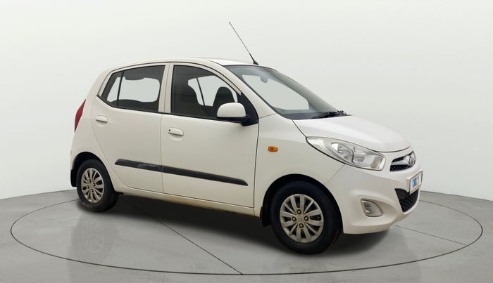 2016 Hyundai i10 SPORTZ 1.1, Petrol, Manual, 32,772 km, Right Front Diagonal