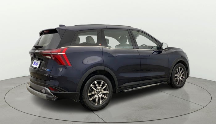 2022 Mahindra XUV700 AX 7 LUXURY D AT 7 STR, Diesel, Automatic, 30,189 km, Right Back Diagonal