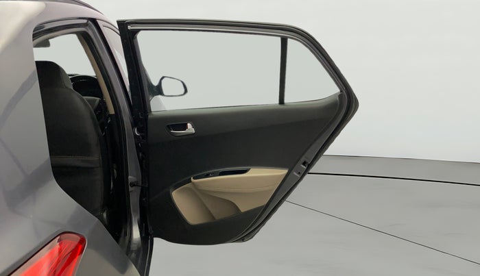 2016 Hyundai Grand i10 ASTA (O) AT 1.2 KAPPA VTVT, Petrol, Automatic, 79,667 km, RHS Rear Door