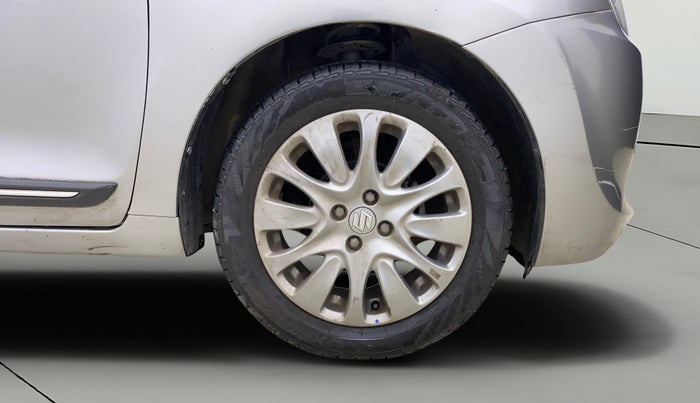 2016 Maruti Baleno ALPHA PETROL 1.2, Petrol, Manual, 57,134 km, Right Front Wheel