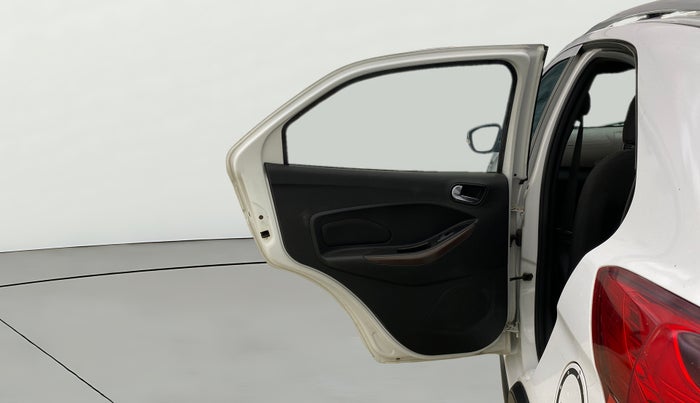 2018 Ford FREESTYLE TITANIUM PLUS 1.5 DIESEL, Diesel, Manual, 50,954 km, LHS Rear Door