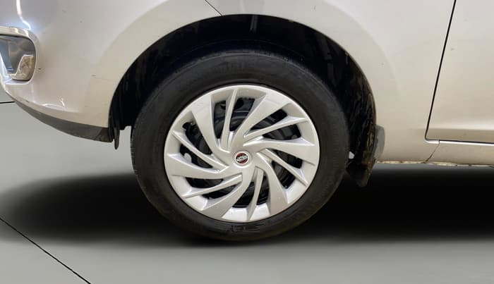 2015 Tata Zest XM 90PS DIESEL, Diesel, Manual, 1,05,410 km, Left Front Wheel