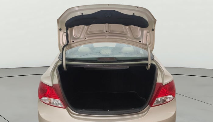 2012 Hyundai Verna FLUIDIC 1.6 VTVT SX, Petrol, Manual, 18,212 km, Boot Door Open