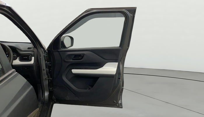 2022 Tata PUNCH PURE MT, Petrol, Manual, 56,413 km, RHS Front Door