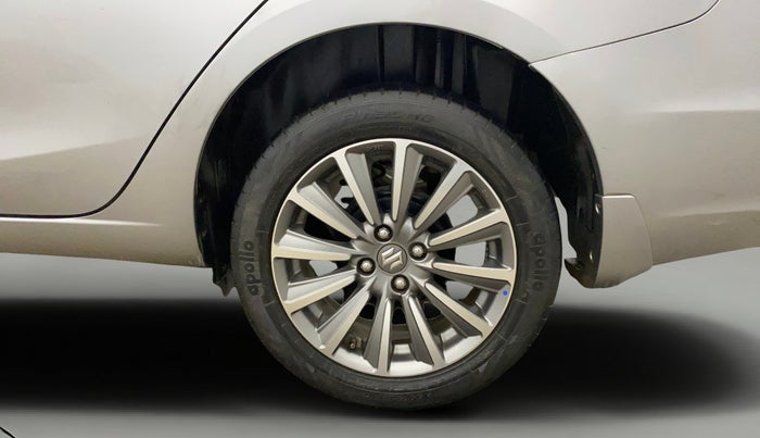 2018 Maruti Ciaz ALPHA  AT 1.5 SHVS PETROL, Petrol, Automatic, 62,754 km, Left Rear Wheel