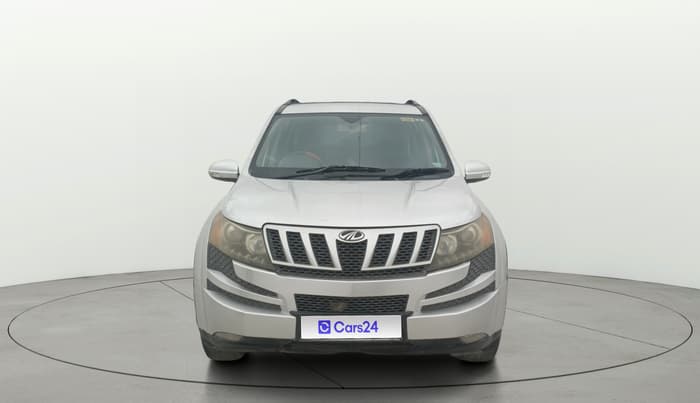 2014 Mahindra XUV500 W8, Diesel, Manual, 1,24,651 km, Front