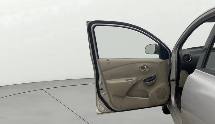 2016 Datsun Go T, Petrol, Manual, 51,437 km, LHS Front Door