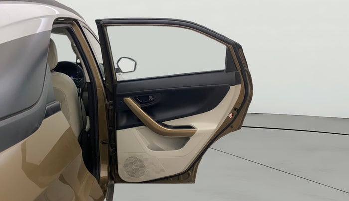 2022 Tata NEXON XZA PLUS (PREMIUM) DIESEL JET, Diesel, Automatic, 58,990 km, RHS Rear Door