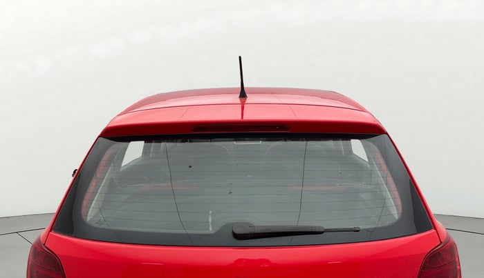 2016 Volkswagen Polo COMFORTLINE 1.2L, Petrol, Manual, 62,303 km, Rear Windshield