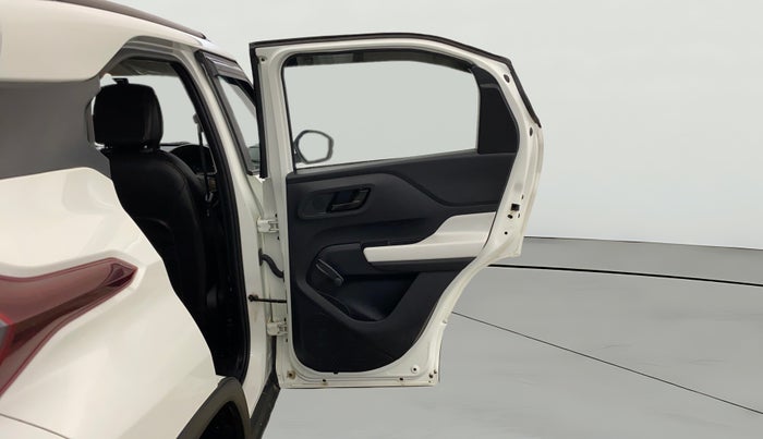 2023 Tata PUNCH PURE MT, Petrol, Manual, 25,989 km, RHS Rear Door