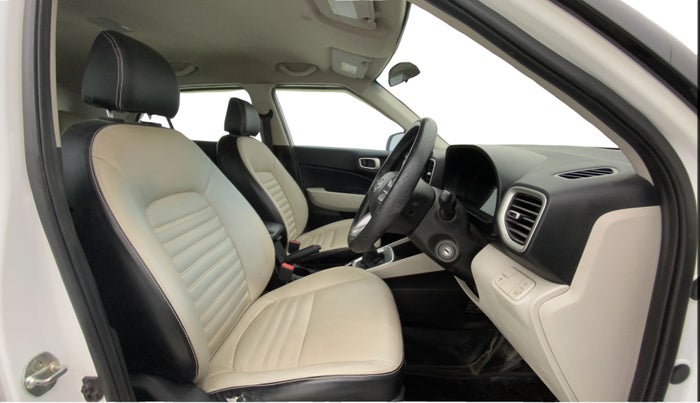 2022 Hyundai VENUE S (O) 1.0 TURBO IMT, Petrol, Manual, 75,335 km, Right Side Front Door Cabin