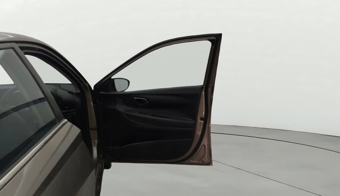 2021 Hyundai NEW I20 SPORTZ 1.2 MT, Petrol, Manual, 1,49,924 km, RHS Front Door