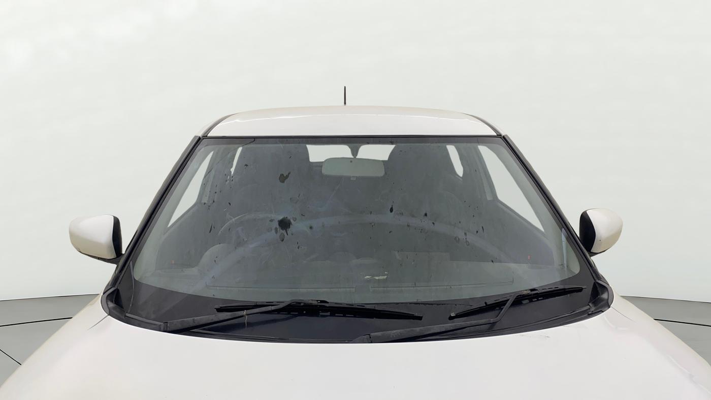 2020 Maruti Swift VXI, Petrol, Manual, 1,71,052 km, Front Windshield