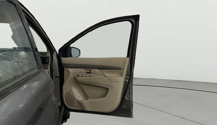 2020 Maruti Ertiga VXI CNG, CNG, Manual, 56,481 km, RHS Front Door