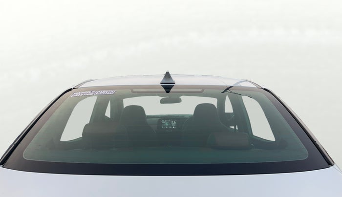 2020 Hyundai AURA SX 1.2, Petrol, Manual, 74,746 km, Rear Windshield