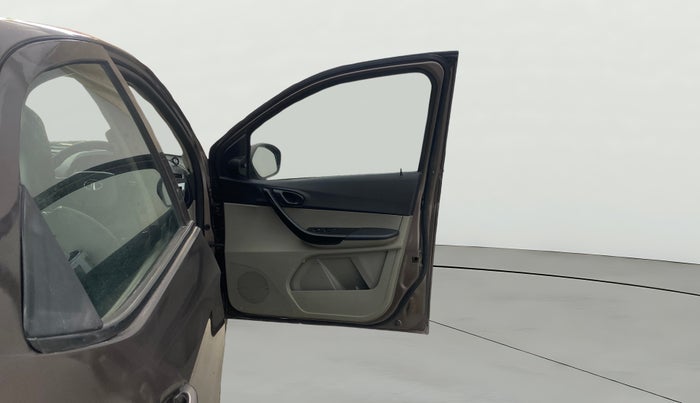 2019 Tata Tiago XZ PETROL, Petrol, Manual, 80,375 km, RHS Front Door