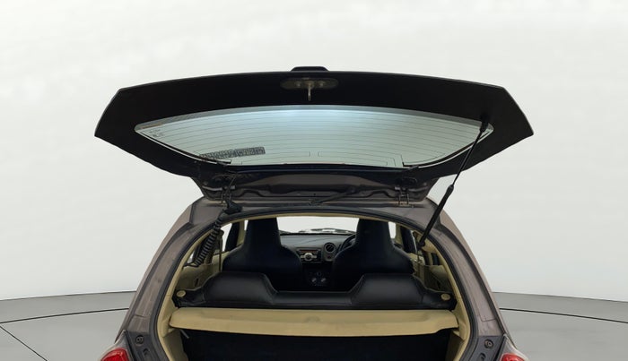 2015 Honda Brio S MT, Petrol, Manual, 35,394 km, Boot Door Open