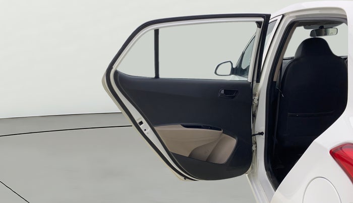 2016 Hyundai Grand i10 MAGNA 1.2 KAPPA VTVT, Petrol, Manual, 46,536 km, LHS Rear Door