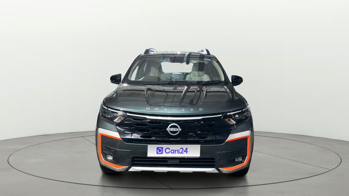 2026 Nissan Gravite Tekna Petrol 1.0L AMT, Petrol, Automatic, 717 km, Front