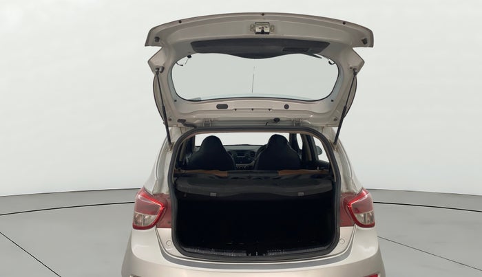 2015 Hyundai Grand i10 ASTA AT 1.2 KAPPA VTVT, Petrol, Automatic, 1,10,957 km, Boot Door Open