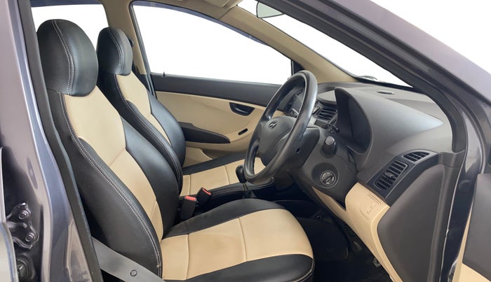 2015 Hyundai Eon ERA +, Petrol, Manual, 65,645 km, Right Side Front Door Cabin