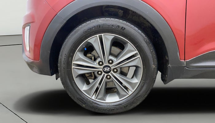 2016 Hyundai Creta SX PLUS AT 1.6 PETROL, Petrol, Automatic, 1,13,542 km, Left Front Wheel