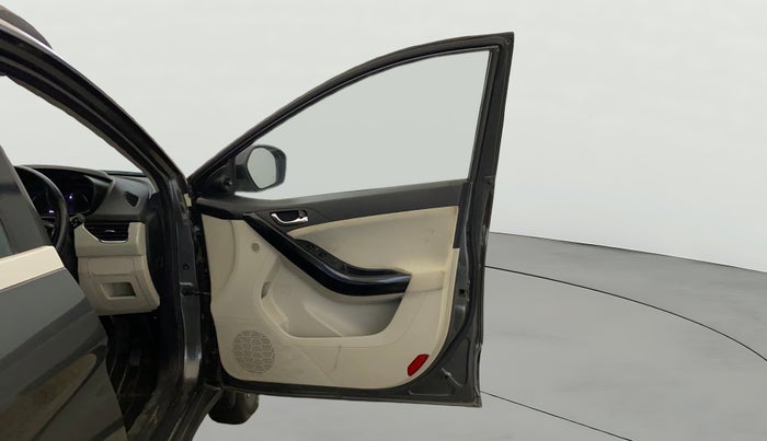 2022 Tata NEXON XZ PLUS (HS) PETROL, Petrol, Manual, 83,410 km, RHS Front Door